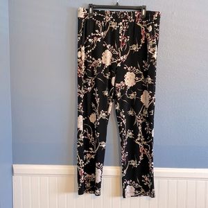 Floral pants with pockets & elastic waist, Size L